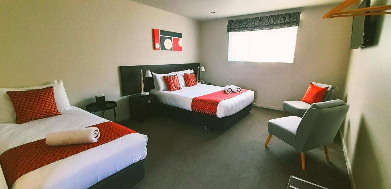 Dunedin Palms Motel מראה חיצוני תמונה